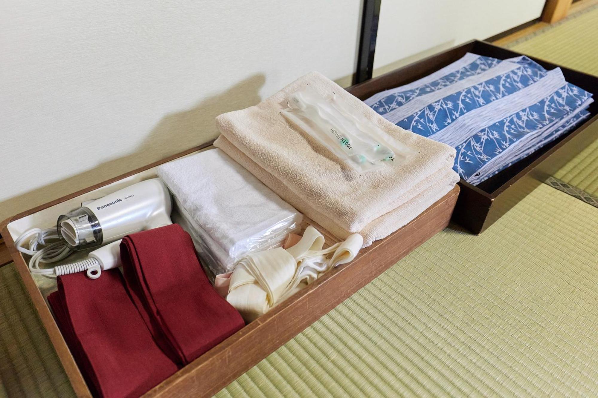 Ryokan Koyokan Yasugi Phòng bức ảnh